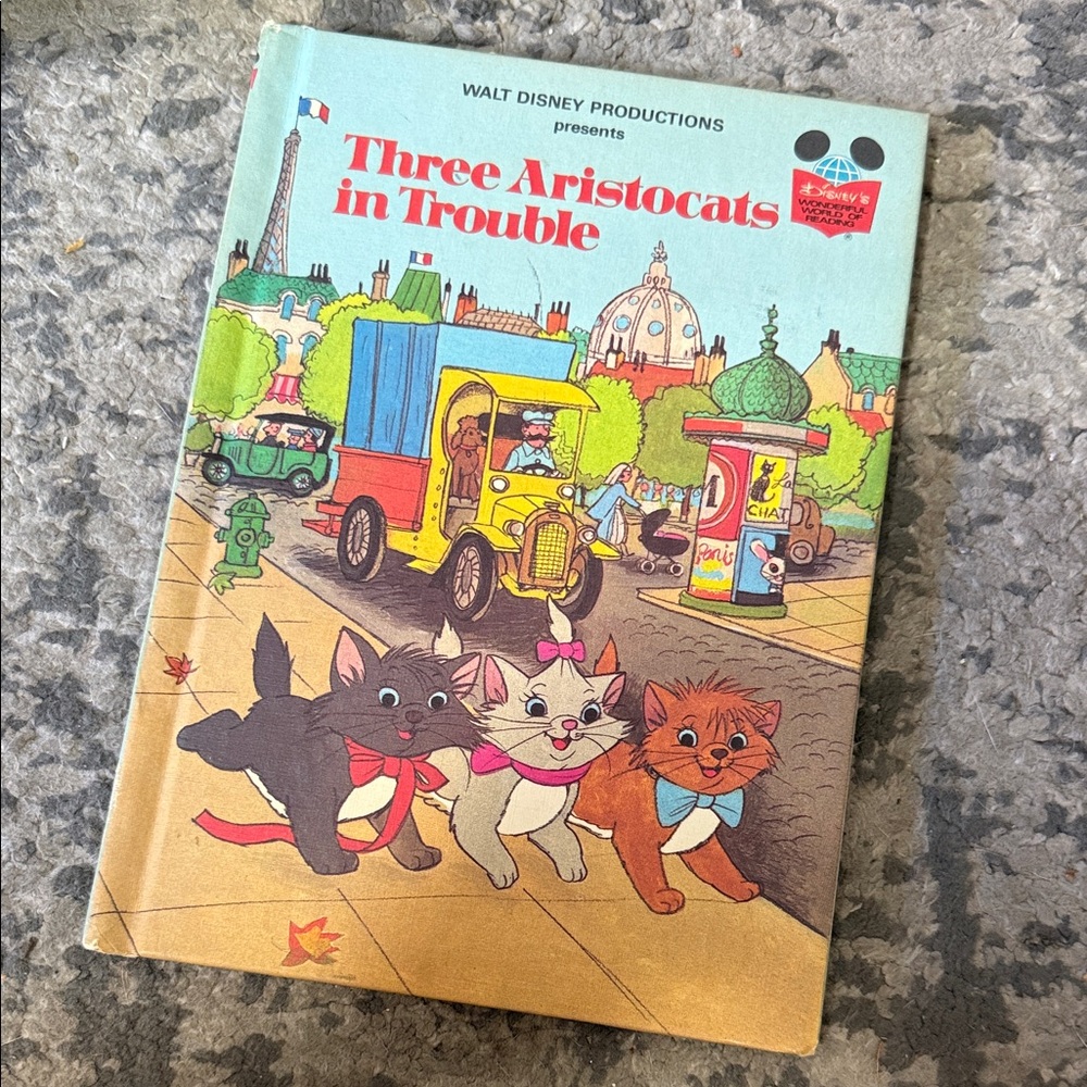 Walt Disney 'Three Aristocats in Trouble' Vintage Storybook - Illustrated Cover